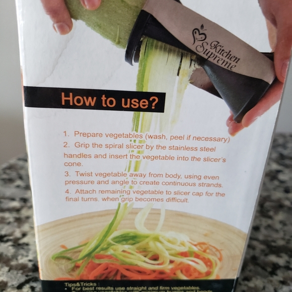 NWOT Kitchen Supreme Spiral Slicer - Picture 4 of 4